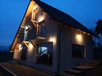 Hill House-Casa  de vacanta