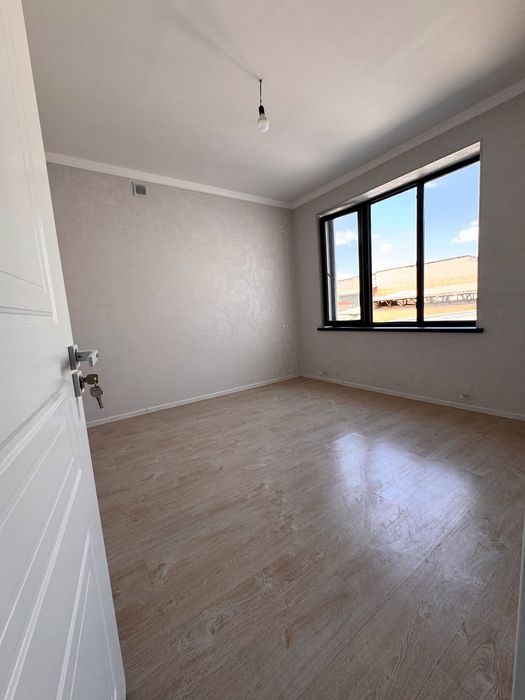 Kotedj sotiladi Oxunboboyevda