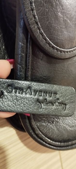 Маркова дамска чанта от естествена кожа