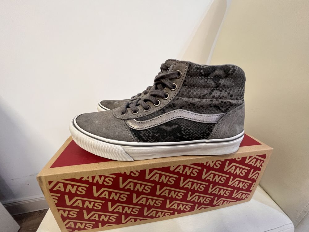 Vans кецове като нови 36 н