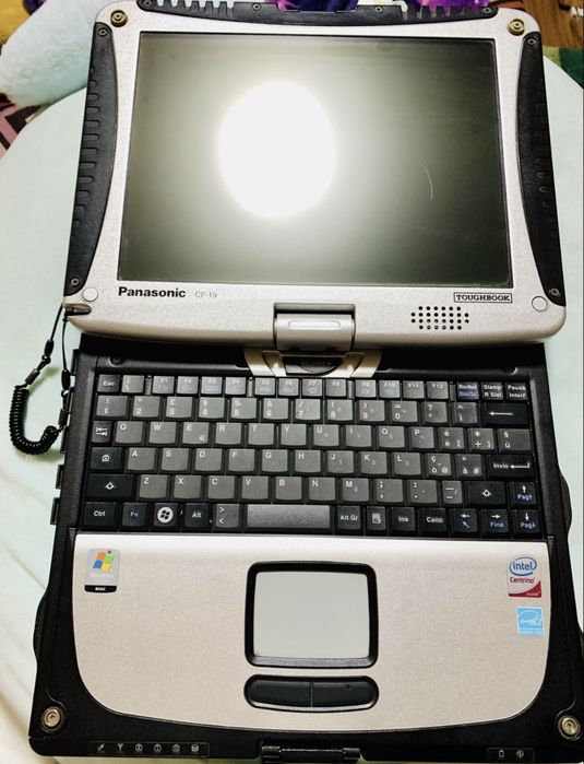 Laptop diagnoza Panasonic Toughbook CF-19