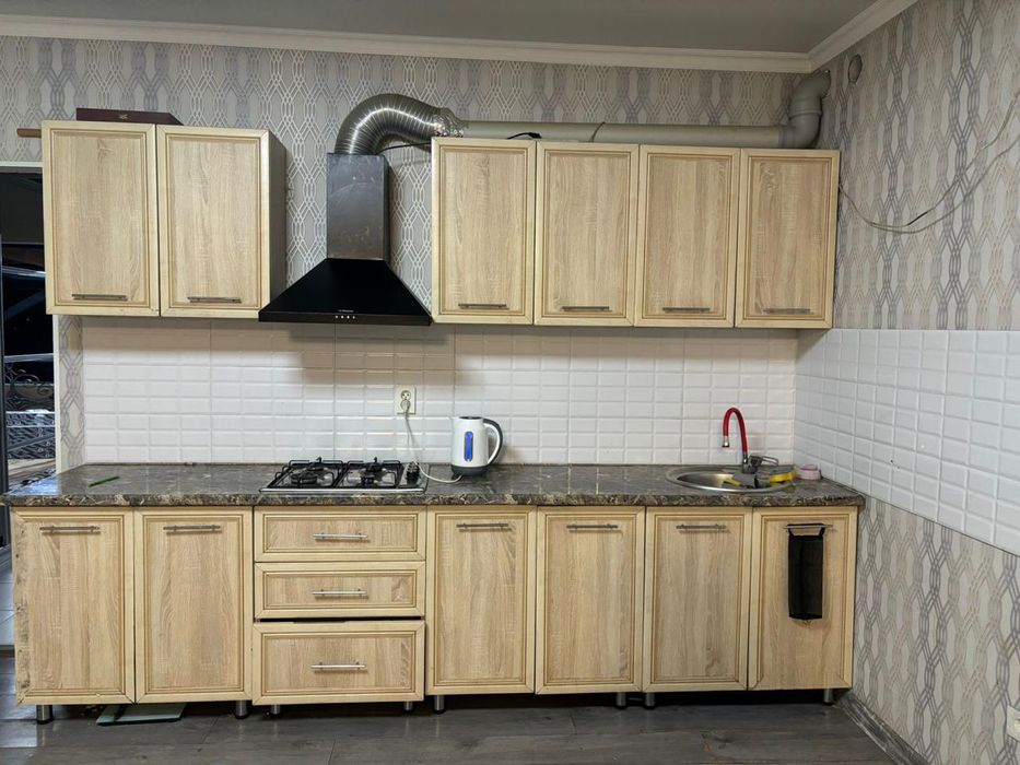 Продам кухонный гарнитур