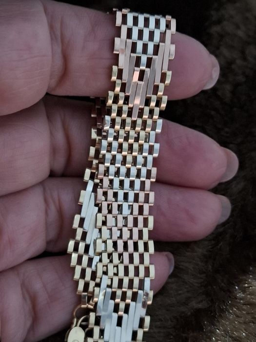 Bratara din aur de 9 k