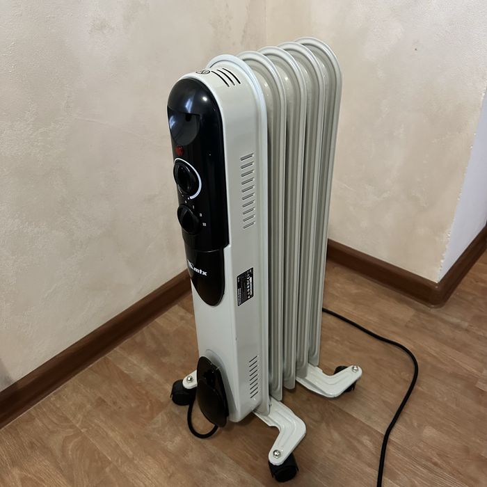 Обогреватель/радиатор масляный электрический