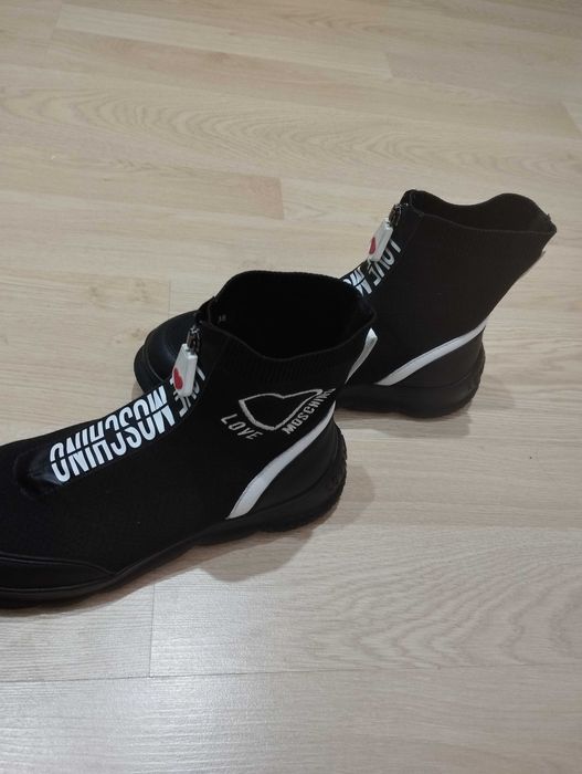 Дамски кецове MOSCHINO