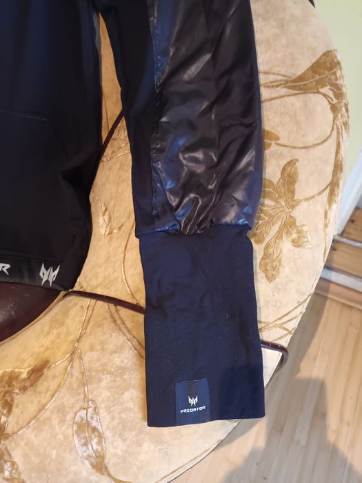 Hanorac exclusiv Predator Gaming