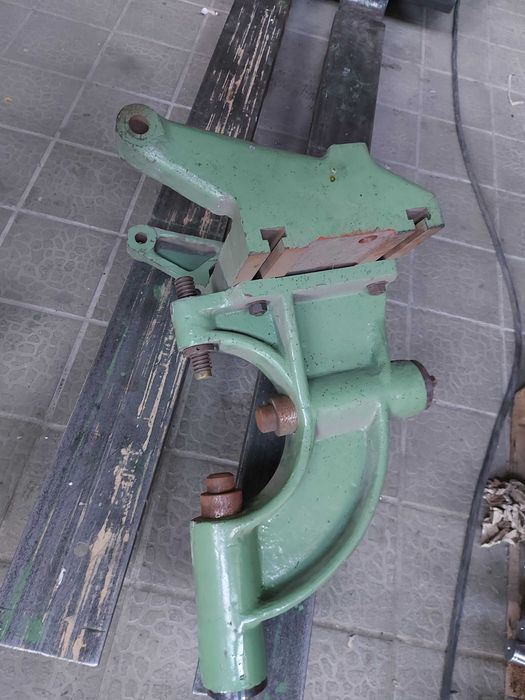 Подвижен люнет за струг С13МВ