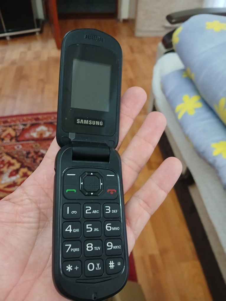 Samsung X 365 S раскладной новый телефон