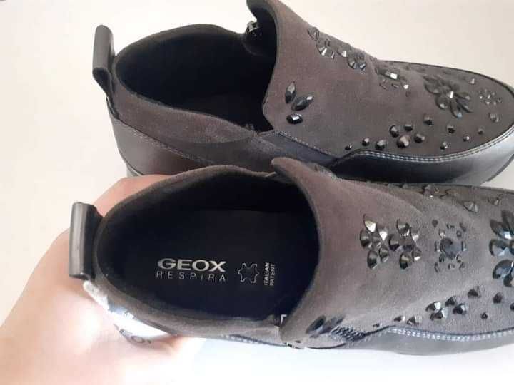 Sneakersi GEOX respira