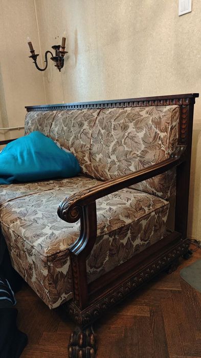 Mobila antica stil iacobin