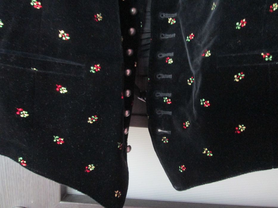 vesta catifea neagra barbati L