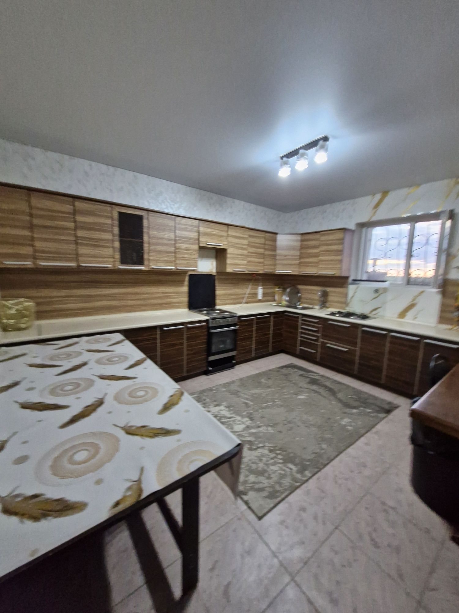 Сдаётся Гостевой Дом с баней на дровах и бассейнном