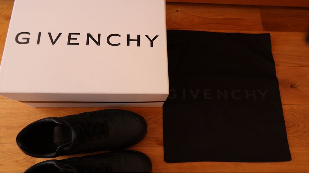 Мъжки обувки Givenchy