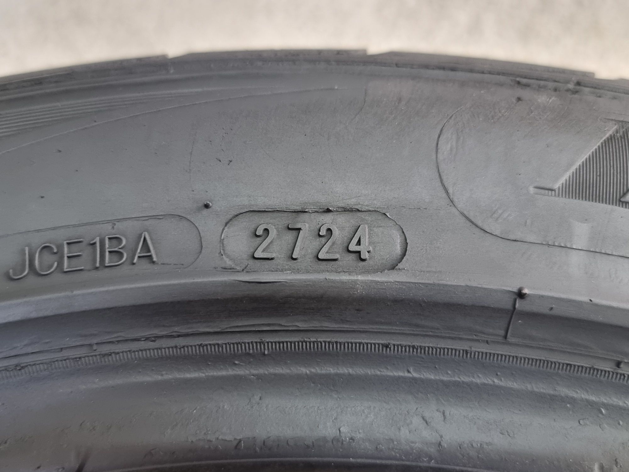 "DOT 24" 235/45/18 Banoze 2Броя: 120лв 5.3мм