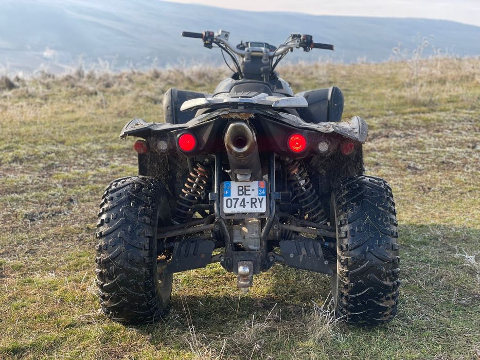 Vând atv TGB 550