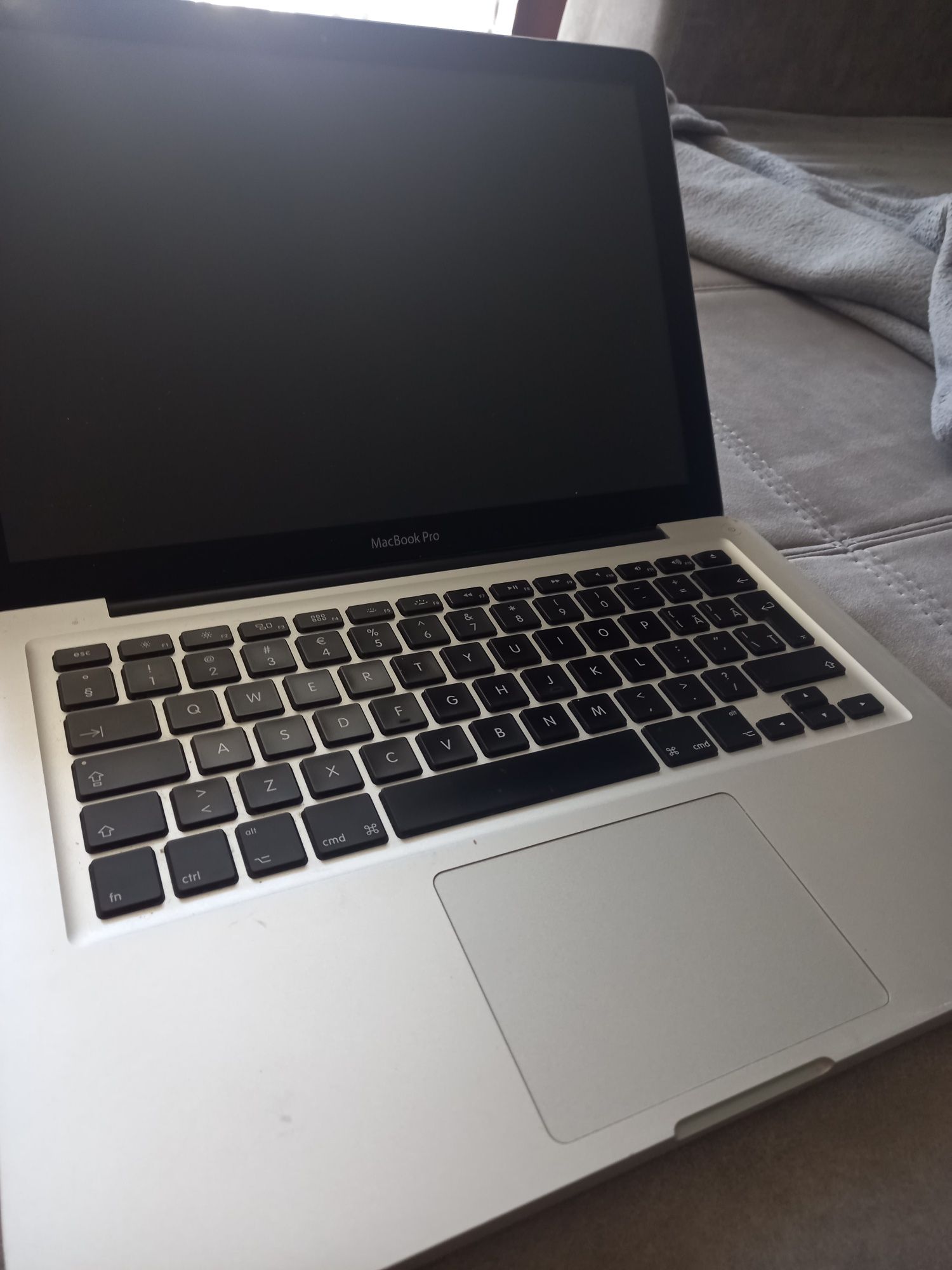 MacBook Pro , Mid 2012 , 13 inch