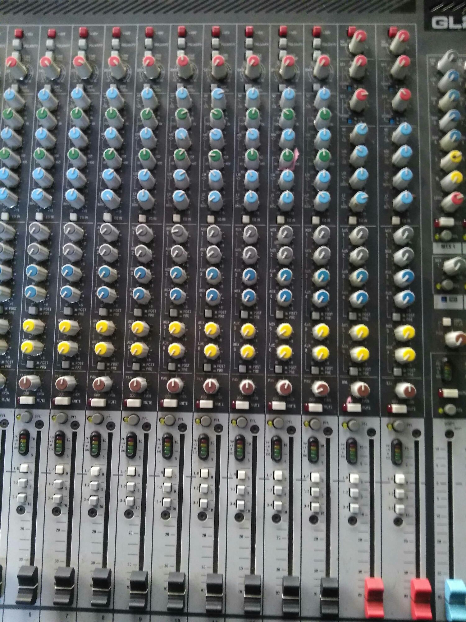 Allen&Heath GL2400