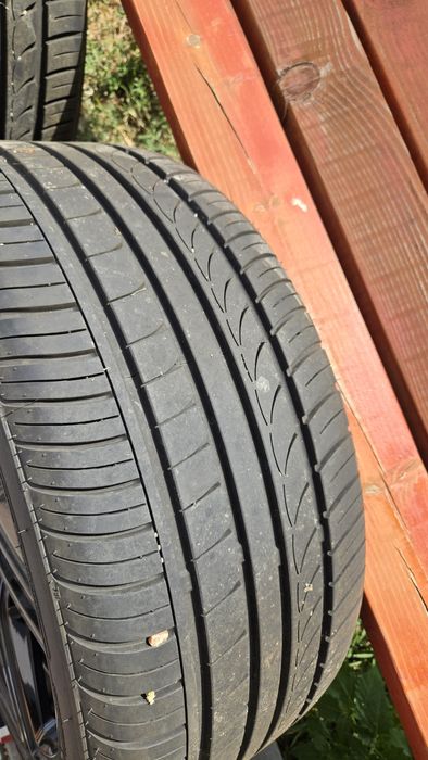 Vând jante BMW în 2 lățimii cauciucuri noi R19