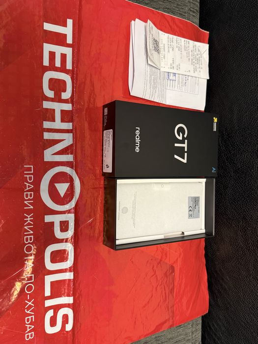 КАТО НОВ 512GB Realme GT 7 Гаранция Technopolis 2027г. Blue