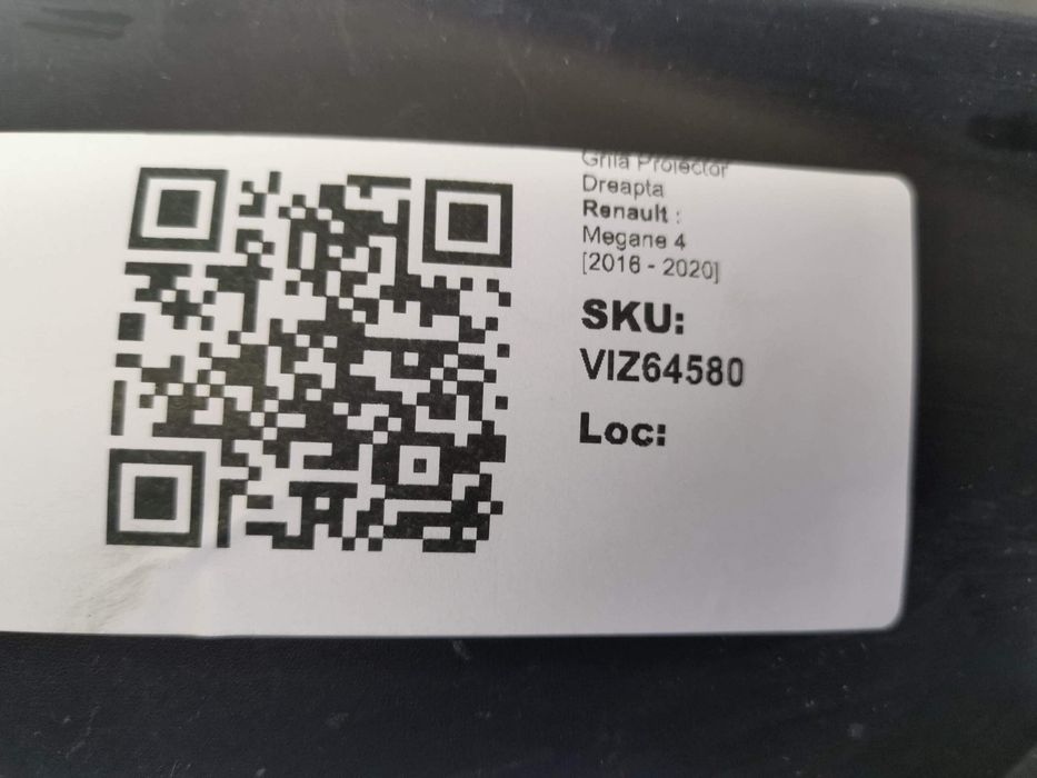Решетка Фар Дясна Рено Меган 4 / Renault Megane 4 Оригинална В Добро С