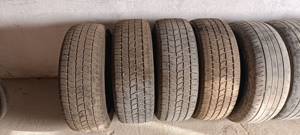 Покрышки зимние на липучке SAILUN 235×60 R18
