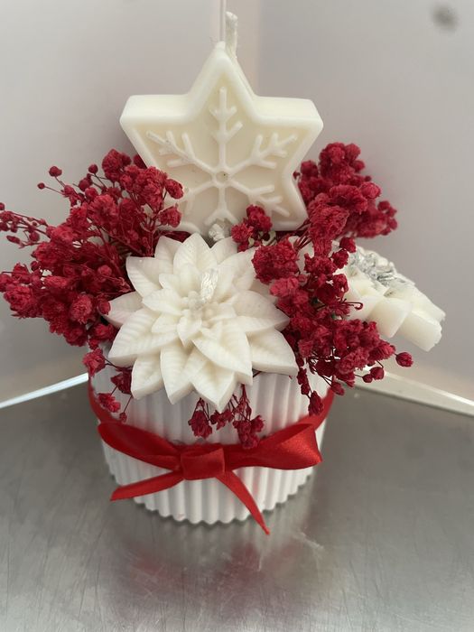 Коледни декорациш от восэк