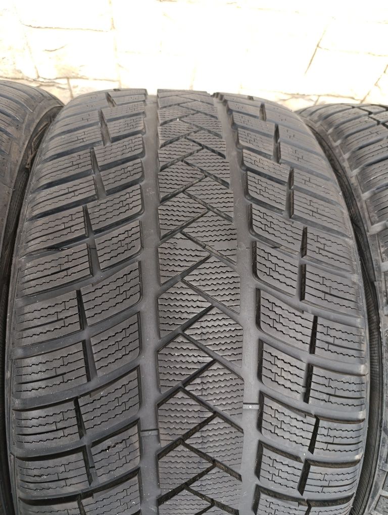 Зимни гуми Vredestein 275/40/21 315/35/21,BMW X5,X6