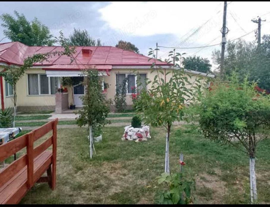 Casa de vanzare Botarlau