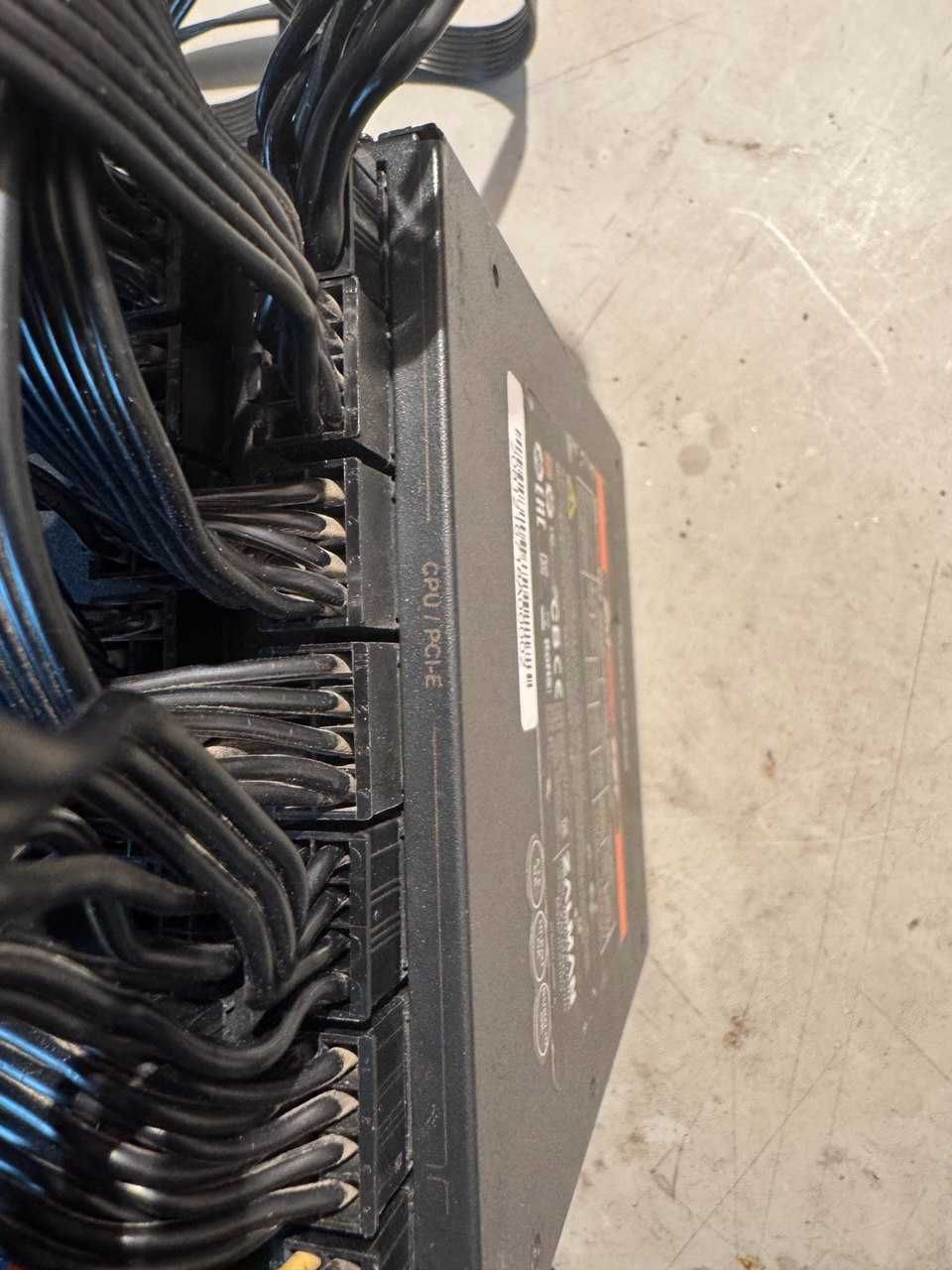Блок питания - Zalman 1200w GOLD Plus.
