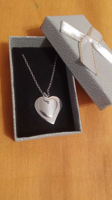 Нов, дамски сребърен ланец/ синджир в кутия. Различни модели и цени.