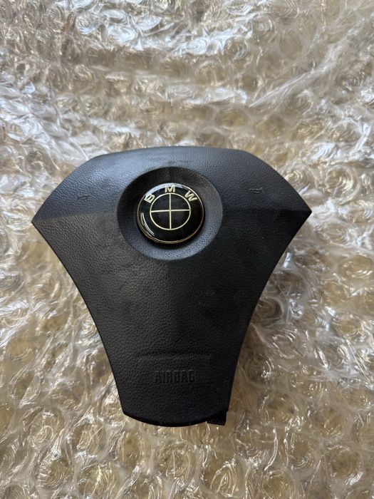 Айрбег за волан bmw e60