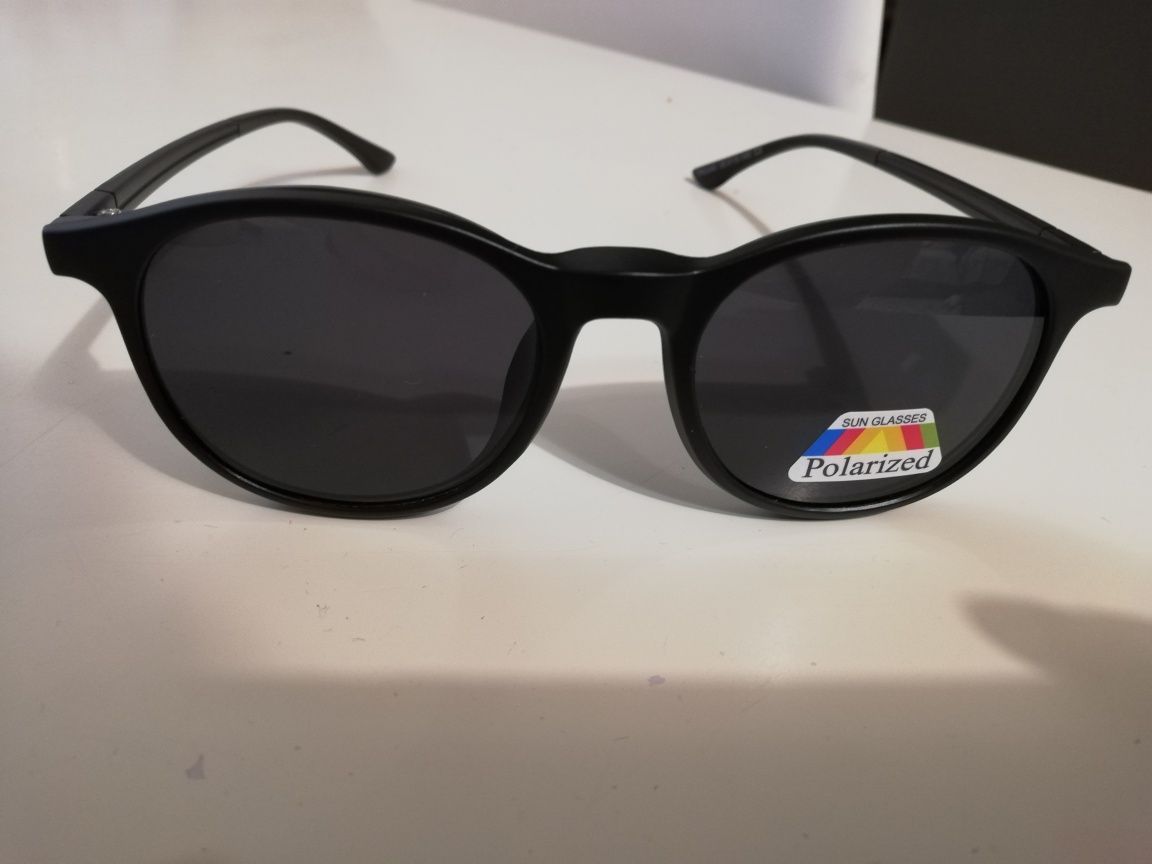 Ochelari cu clip-on. Atât de vedere cât și de soare