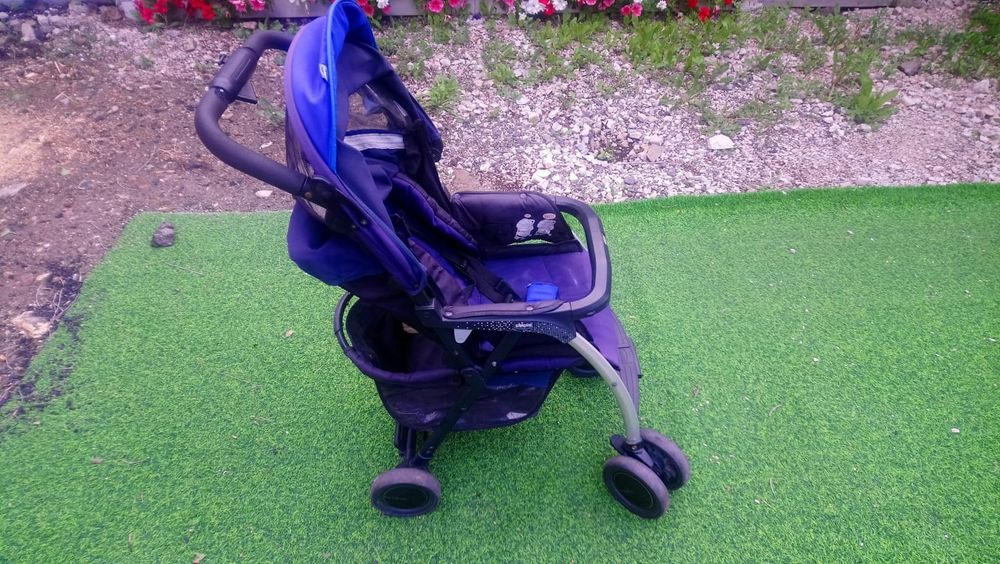 Коляска Chicco в отличном состоянии