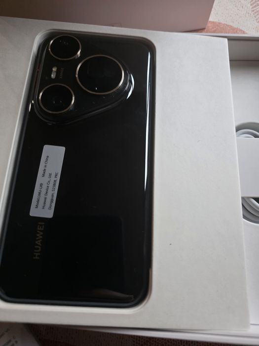 HUAWEI Pura80 Ultr 3 години гаранция