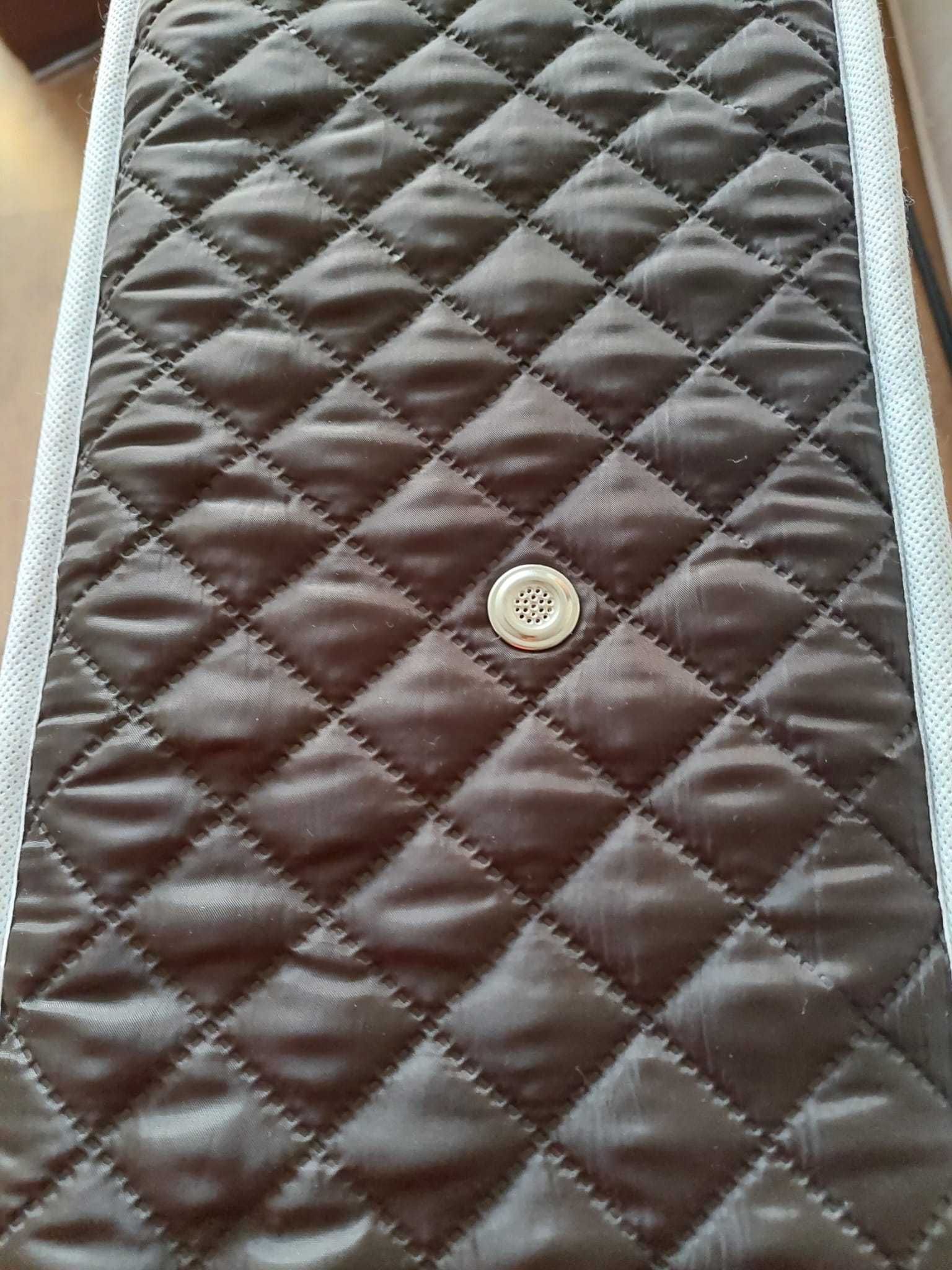 Pat de o persoana 90/200 cu saltea aproape nouă