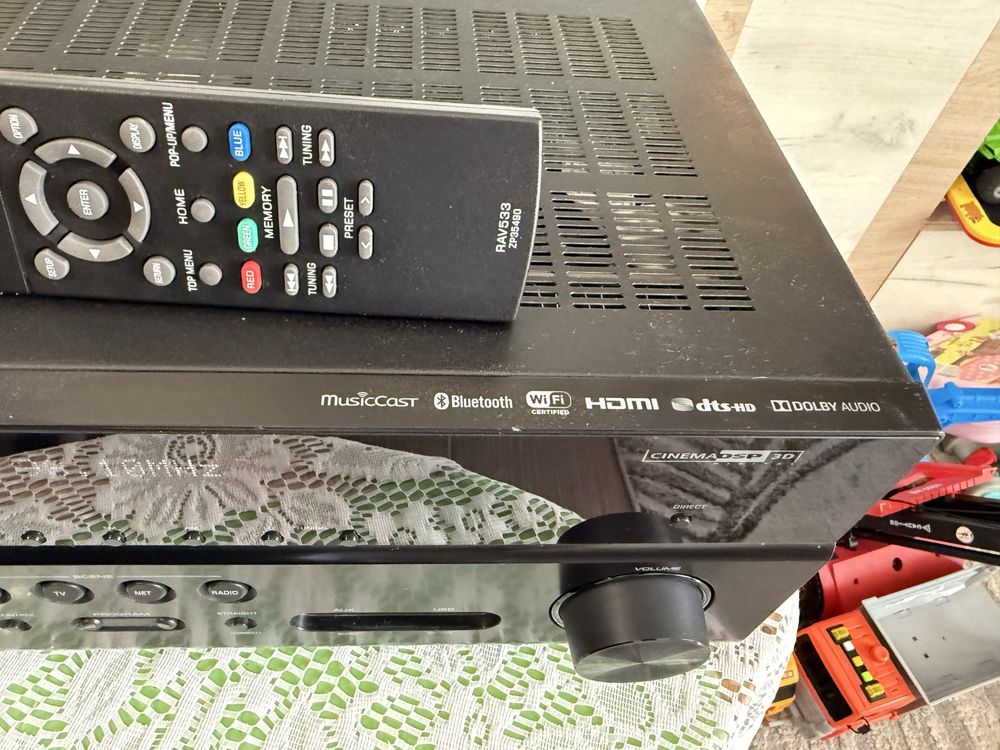 Yamaha HTR-4071 Bluetooth Wi-Fi
