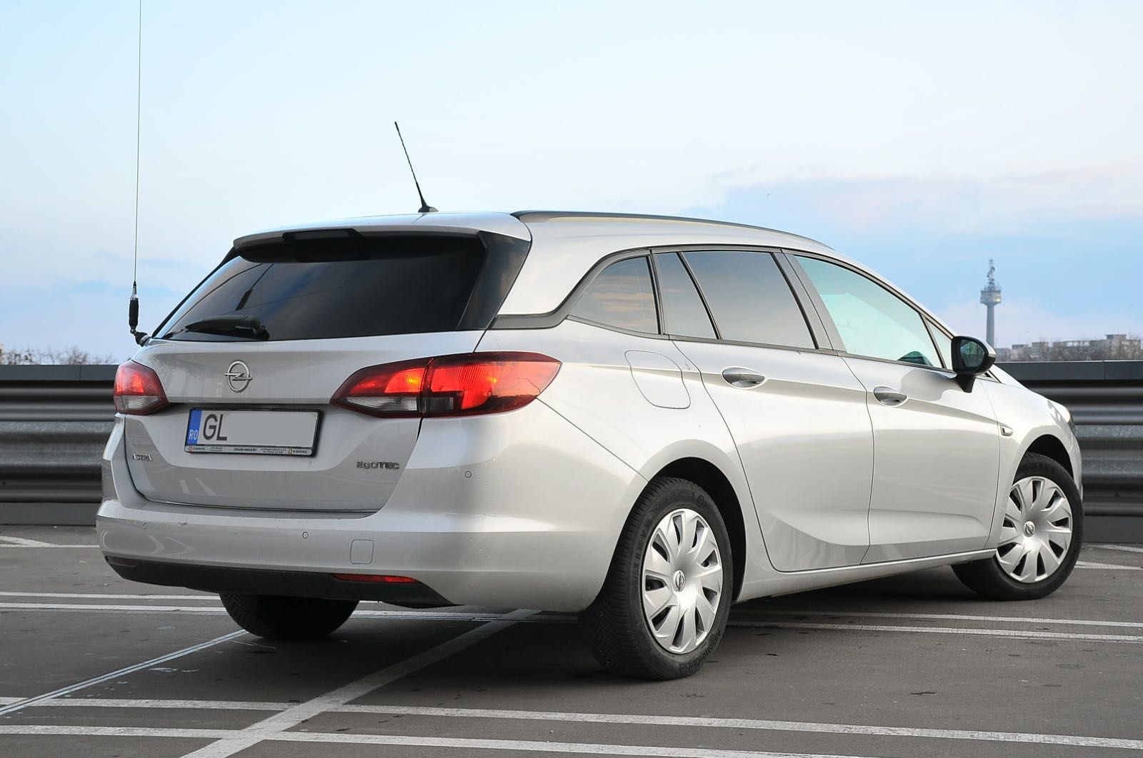Opel Astra Sport Tourer ECOTEC 1.0