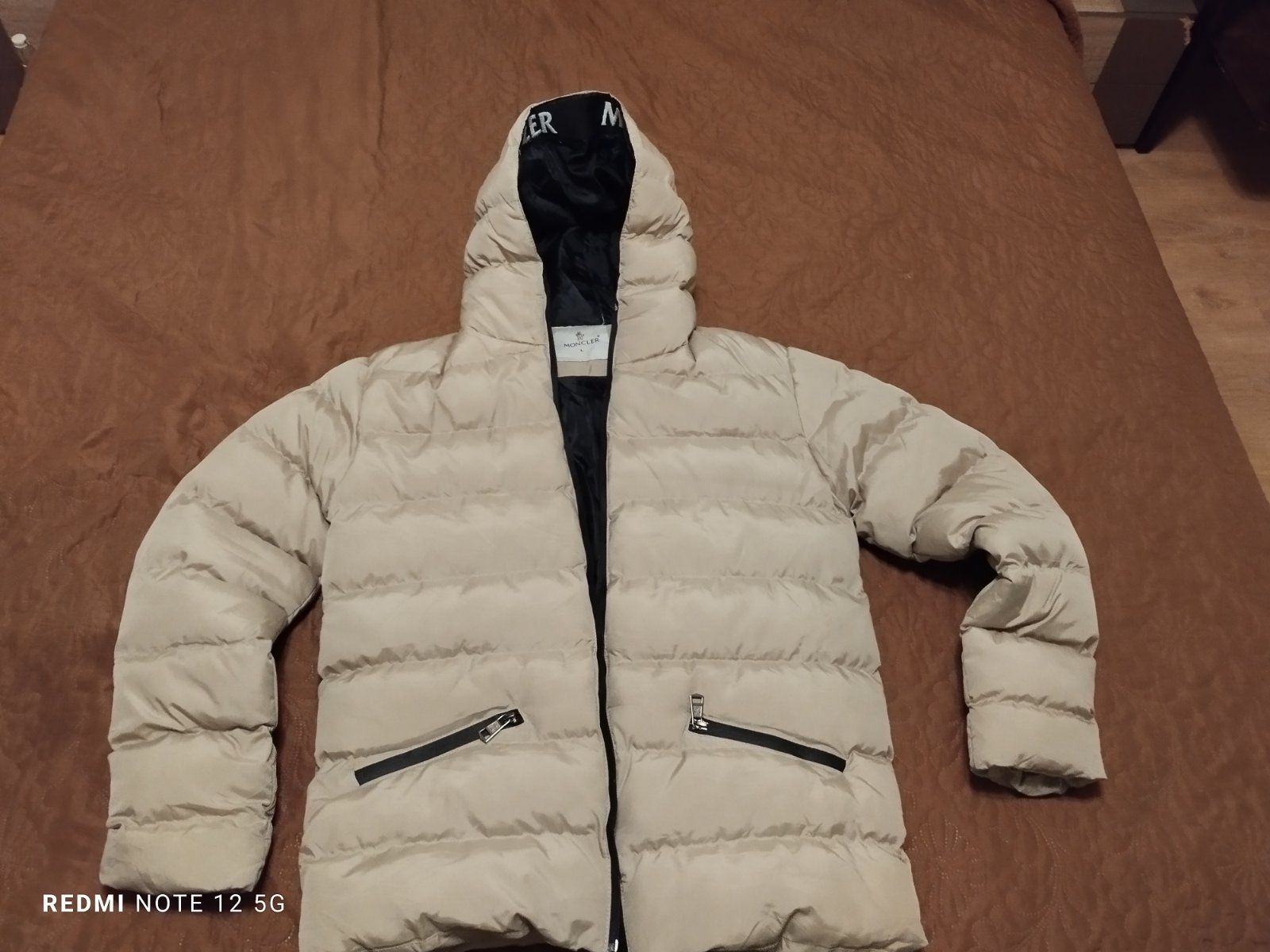 Якета Монклер,Moncler