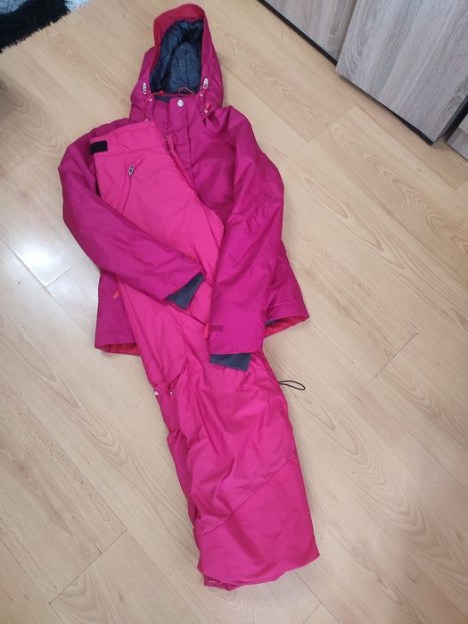 Дамска ски екипировка С размер