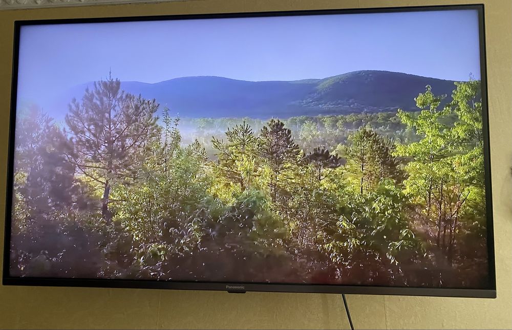 Android телевизор Panasonic HX700 LED 43' използван