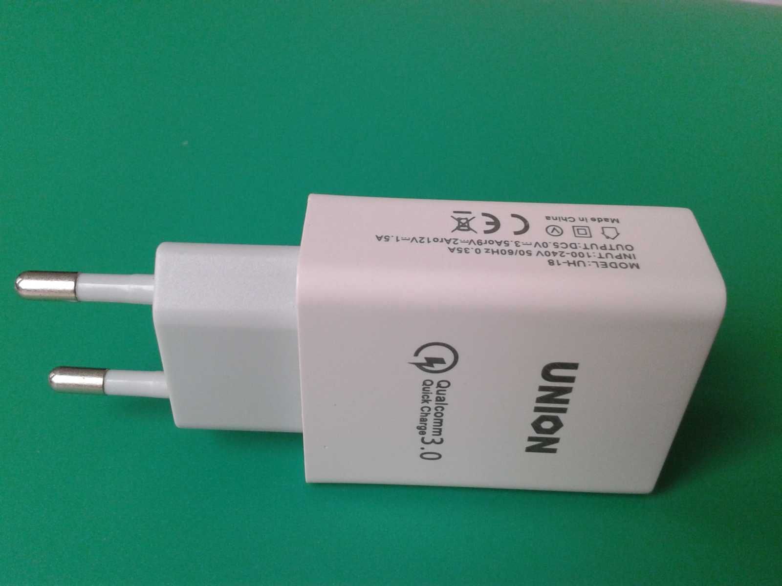 Зарядное блок USB вилка смарт Qualcom быстрая зарядка планшет телефон