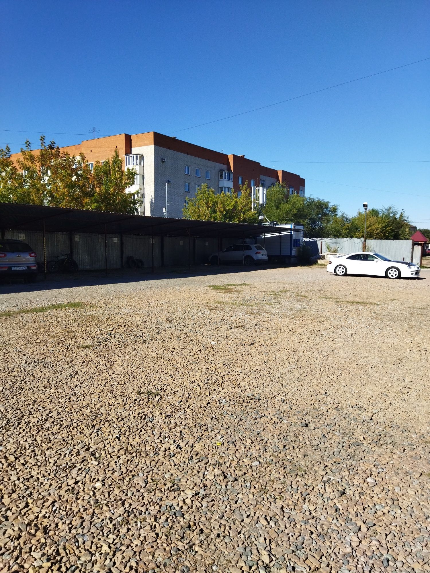 Сдам в аренду автостоянку,мкр.5 дом 3,автомойка 5 Элемент Автовокзал