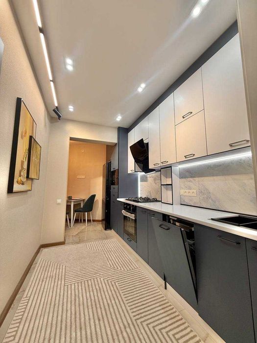 Сдаётся шикарная квартира в Мирабадском районе 3/2/9 391*