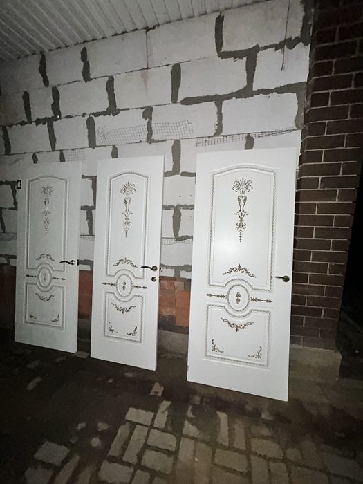 Продам двери размер 80, 70