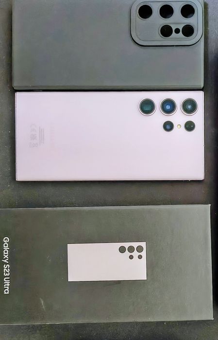 S23 ultra culoare roz plus căști jabra