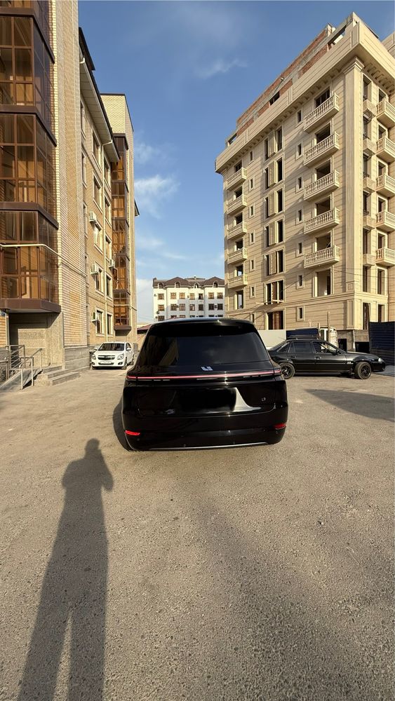 Продается машина Lixiang L9 ProMax