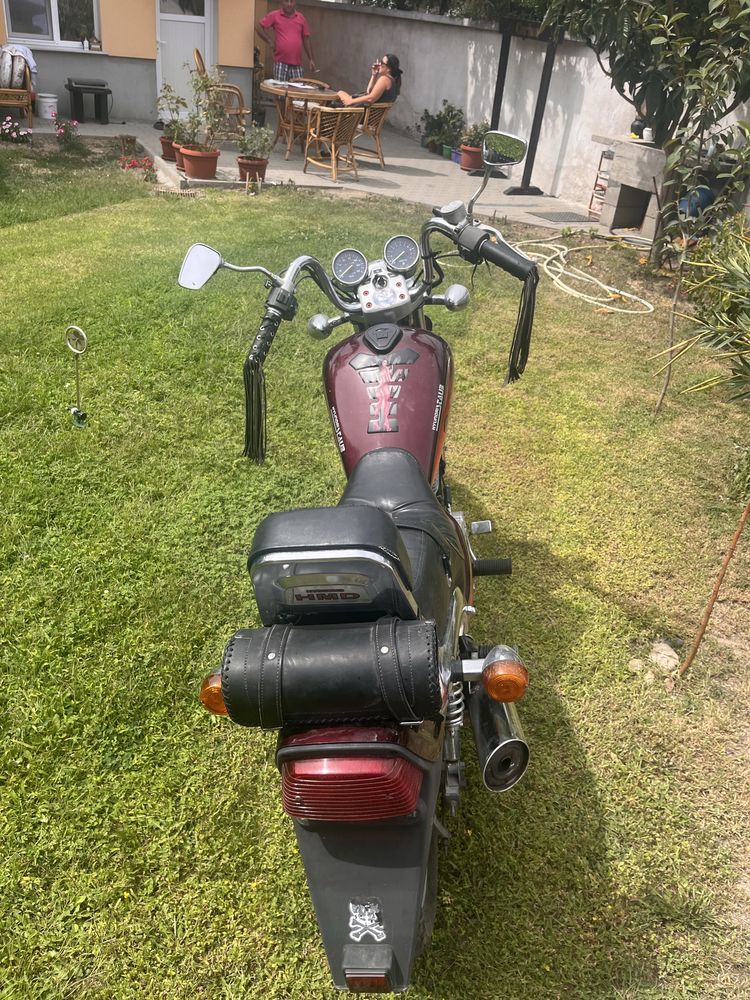 Hyosung Aquila GV125S