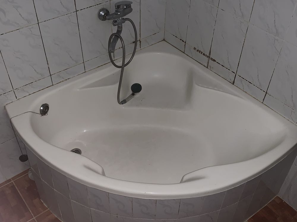 Sotiladi narxini kelishamiz uzilar kelib olib ketasilar