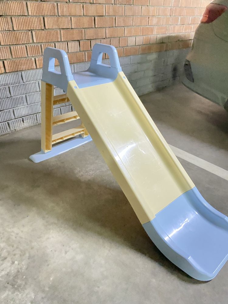 Продам игравую горку