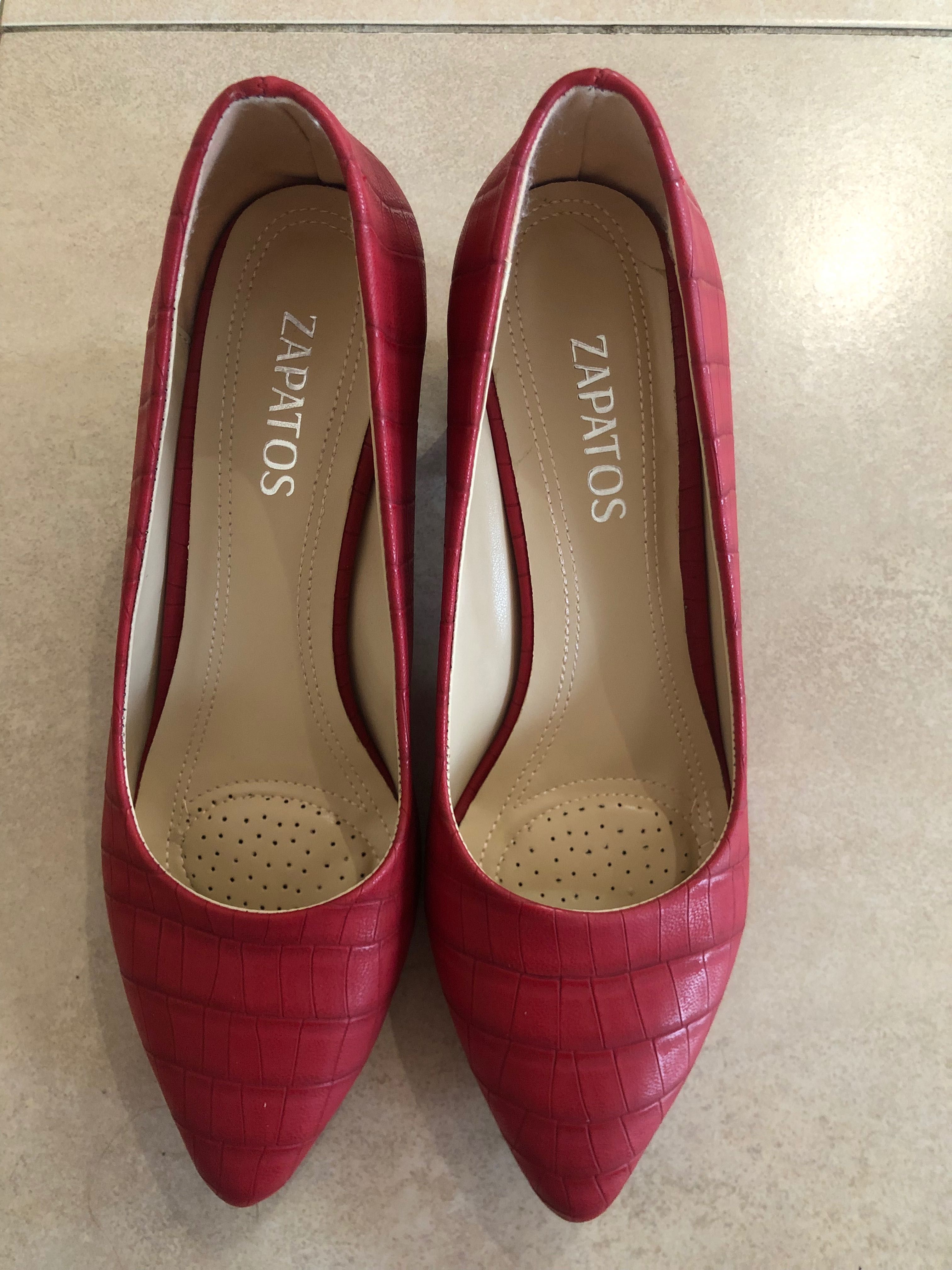 Намалени Zapatos Червени дамски обувки
